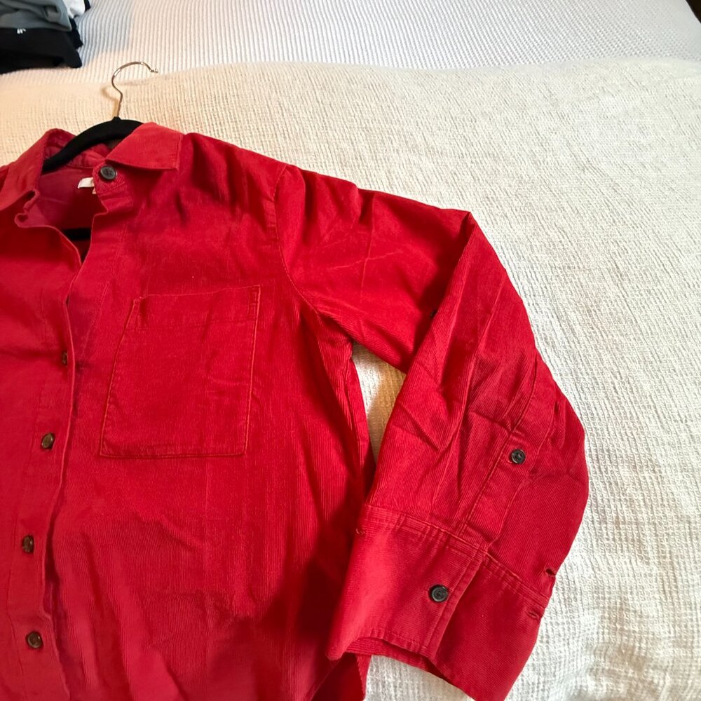 NWOT Madewell Easy Y-Neck Button-Up Shirt in Red Corduroy size XS - Picture 4 of 6